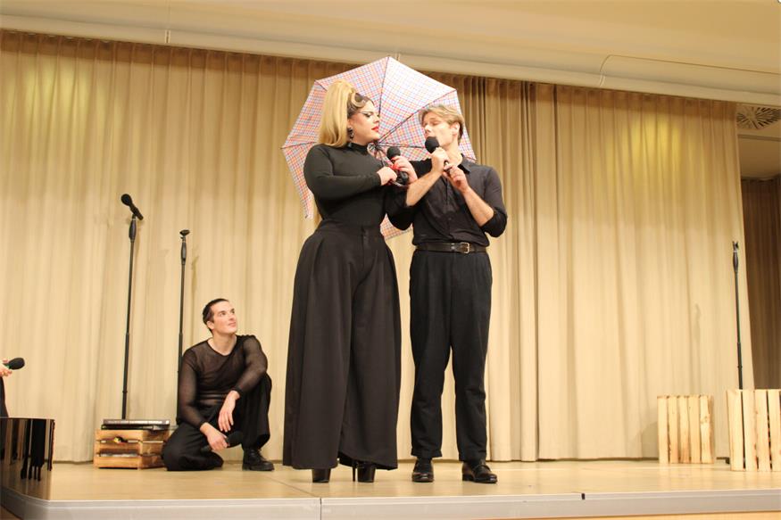 Standing Ovations für „gscheit gspüte“ Uraufführung in Oberpullendorf