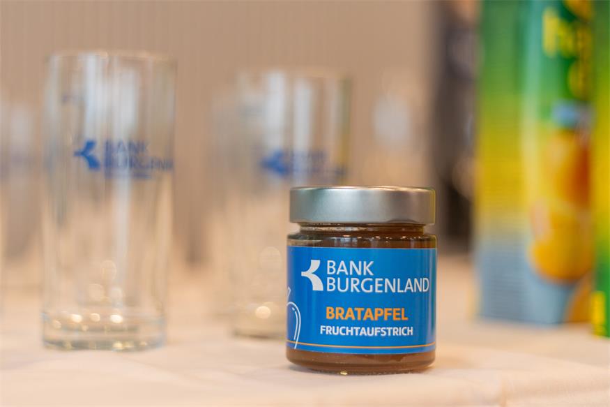 100 Jahre Weltspartag: Banken im Neusiedler Bezirk feierten mit