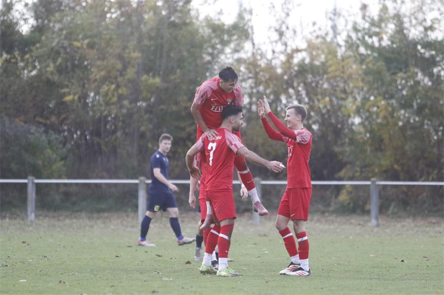 Jahrndorfer vergeben den ersten Matchball