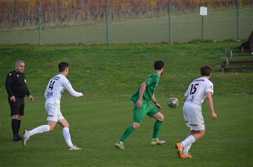 Jahrndorfer vergeben den ersten Matchball