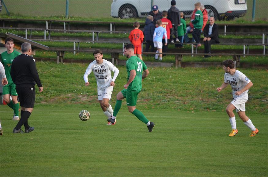 Jahrndorfer vergeben den ersten Matchball