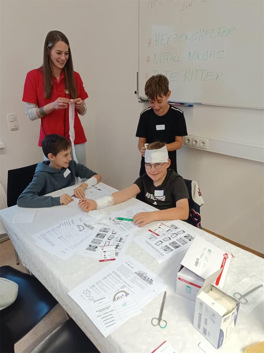 Erfolgreicher Schnuppertag des Jugendrotkreuzes