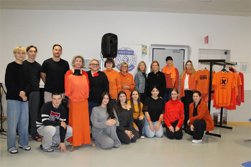 Gymnasium Oberpullendorf sieht Orange: „Nur ein Ja ist ein Ja“