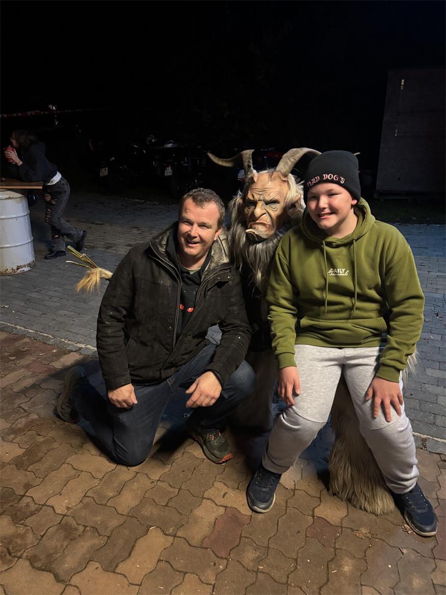 Erfolgreiche Winterparty der Mad Dog's in Wiesfleck