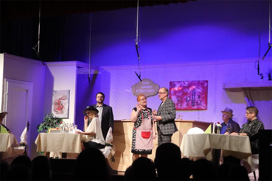 Theater in Neudörfl: Premiere strapazierte gehörig die Lachmuskeln