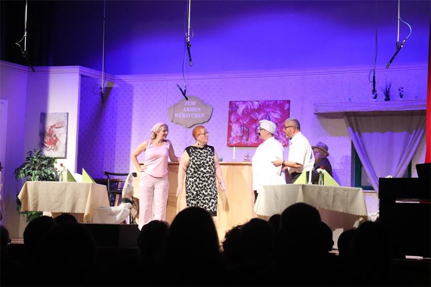 Theater in Neudörfl: Premiere strapazierte gehörig die Lachmuskeln