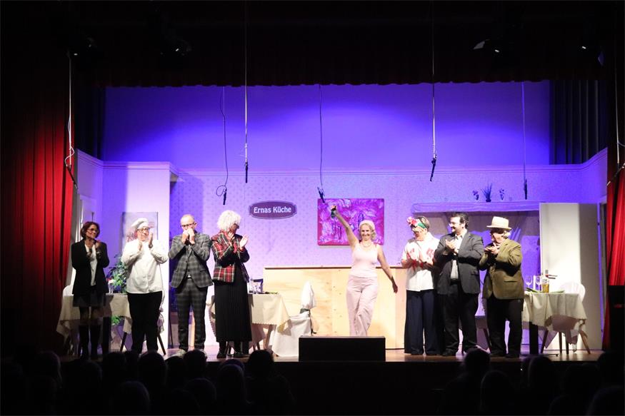 Theater in Neudörfl: Premiere strapazierte gehörig die Lachmuskeln
