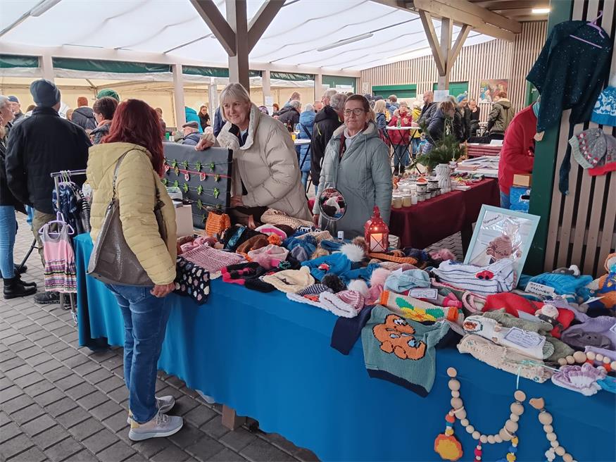 Zurndorf: 1. Martinimarkt am Grillplatz ein voller Erfolg