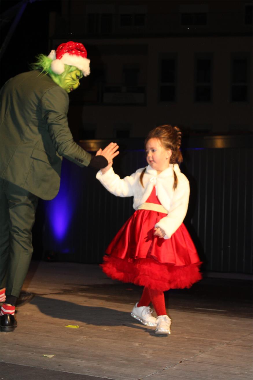 Mit Schwung, Charme und Schneeflocken in den Advent in Oberpullendorf