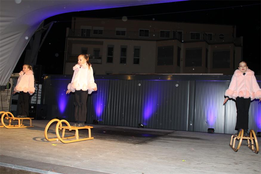 Mit Schwung, Charme und Schneeflocken in den Advent in Oberpullendorf