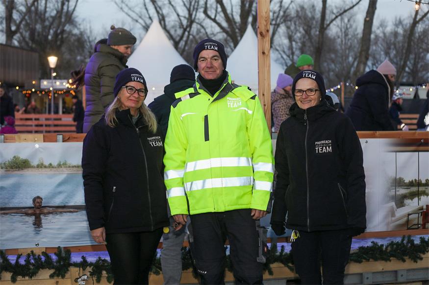 Podersdorf: Eislaufvergnügen und Perchtenlauf