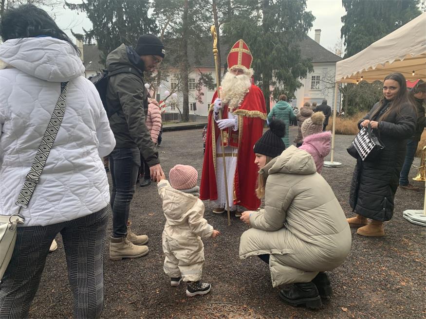 Pannonischer Adventtraum im Schloss Lackenbach