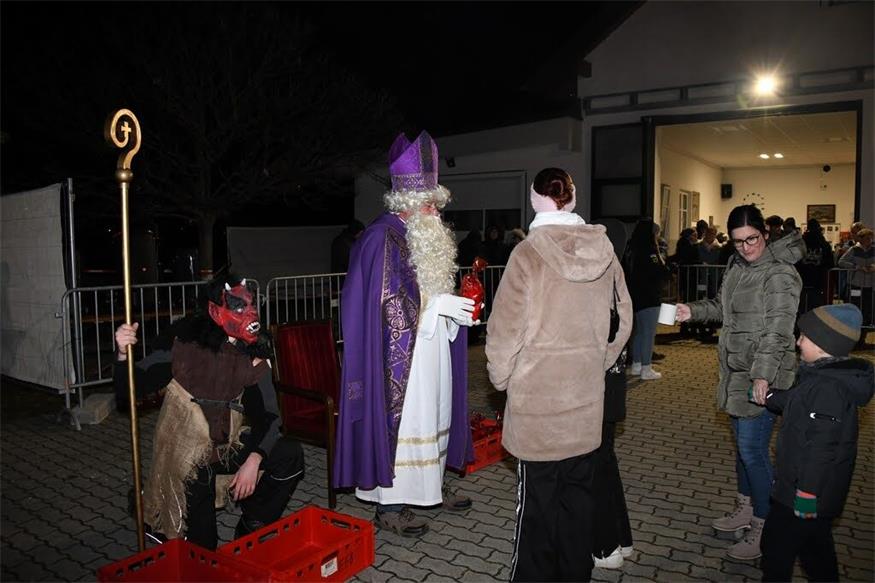 Flochlaund Teifln waren in Bubendorf zu Besuch