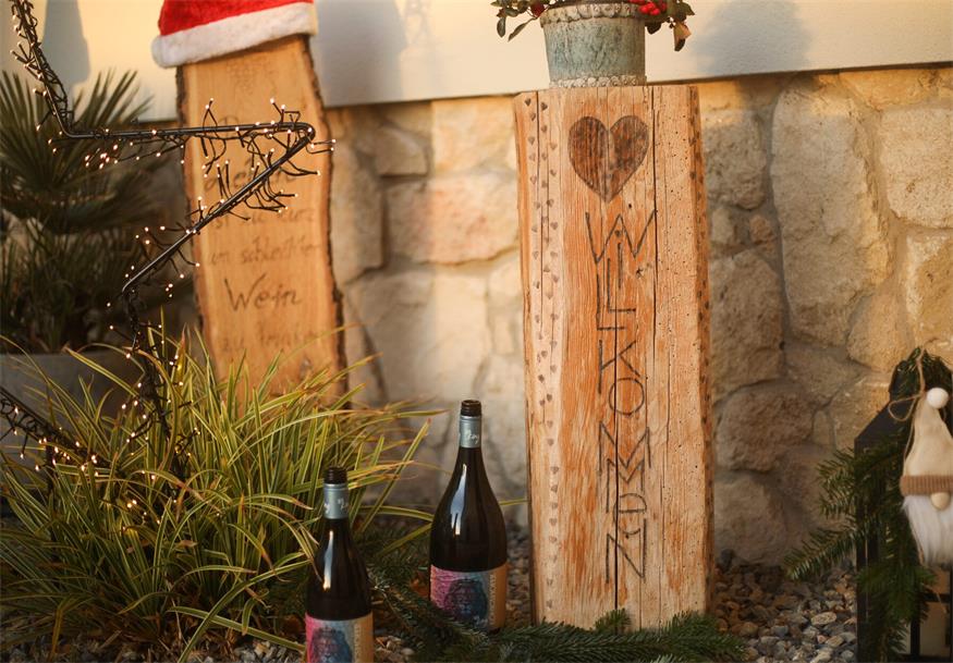 Neusiedl: Adventzauber im Weingut Königshofer