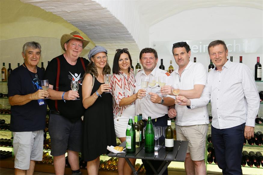 Noch mehr Bilder vom picture on: Party, Sonne, Musik!