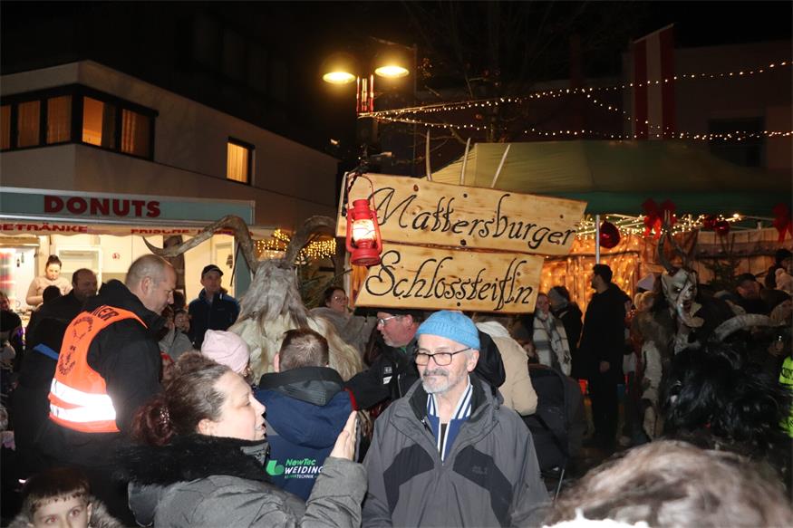 Mattersburger Weihnachtsmarkt wurde am Freitag eröffnet
