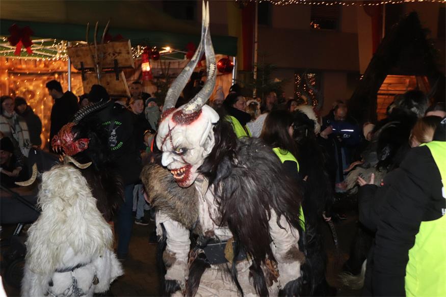 Mattersburger Weihnachtsmarkt wurde am Freitag eröffnet