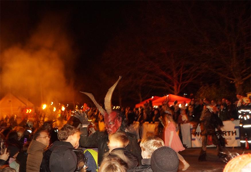 Aubochteifln brachten Stimmung und Schaudern beim „Heimspiel“