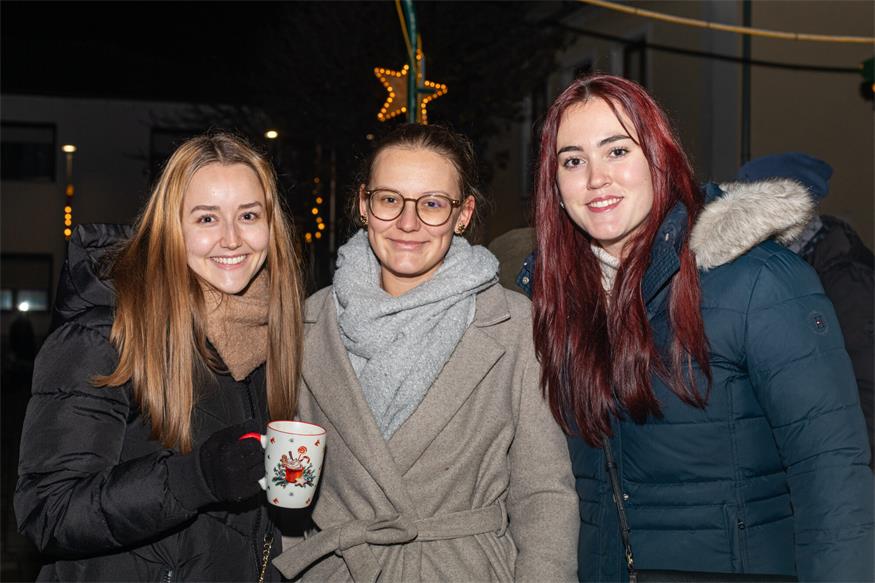 Adventdorf in Neusiedl am See: Von Punsch bis Ponyreiten
