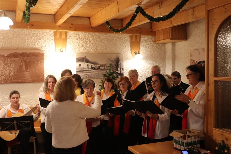 Besinnliche Weihnachtsfeier des Seniorenbundes Neudörfl