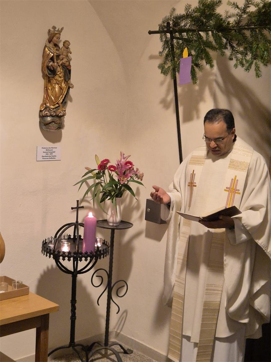 Marienstatue reiste aus der Schweiz in die Neudörfler Pfarrkirche