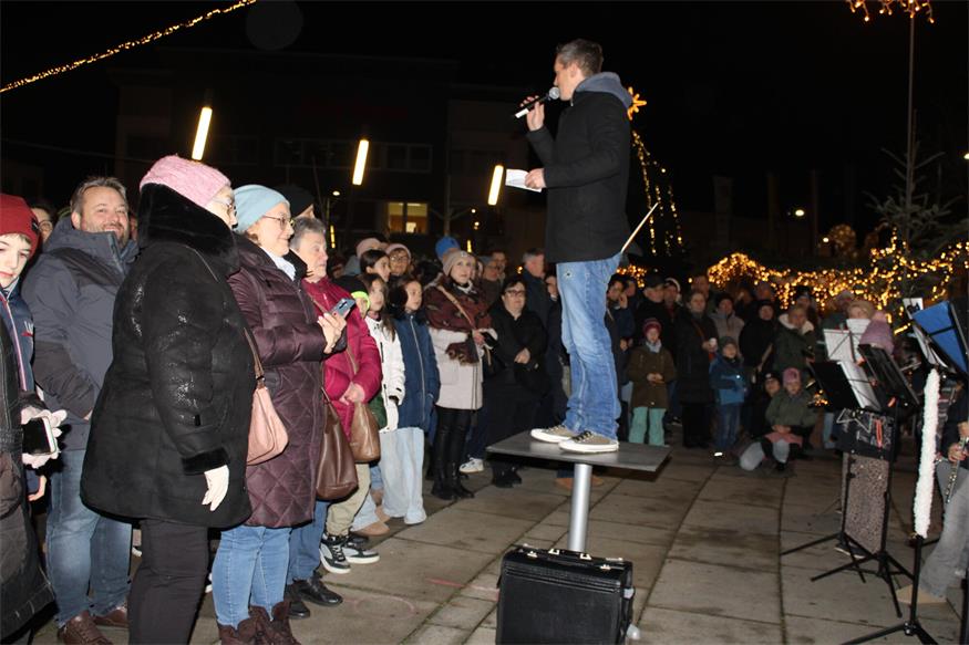 Weihnachtliche Klassiker und Christmas Songs erklangen in Oberpullendorf
