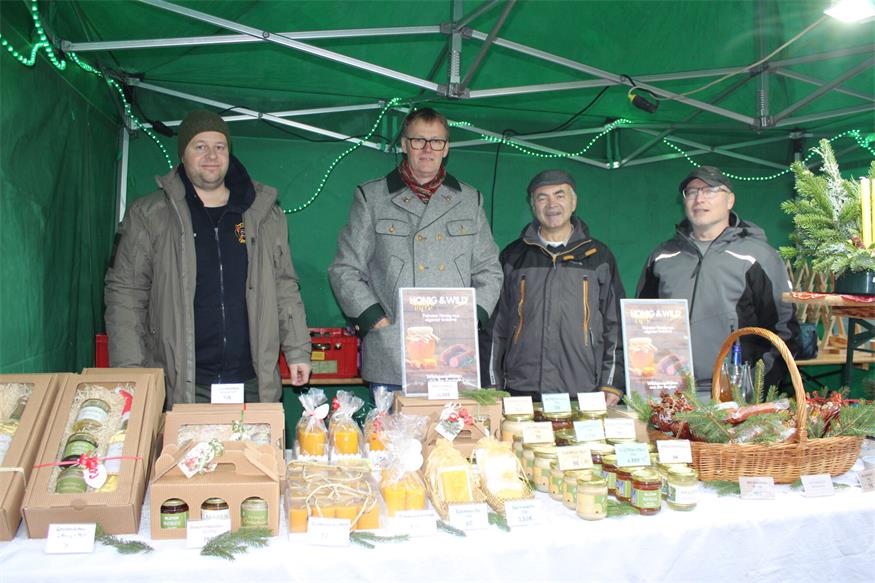 Gelungene Premiere für Piringsdorfer Adventmarkt