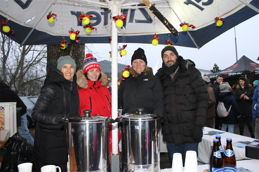 Gelungene Premiere für Piringsdorfer Adventmarkt