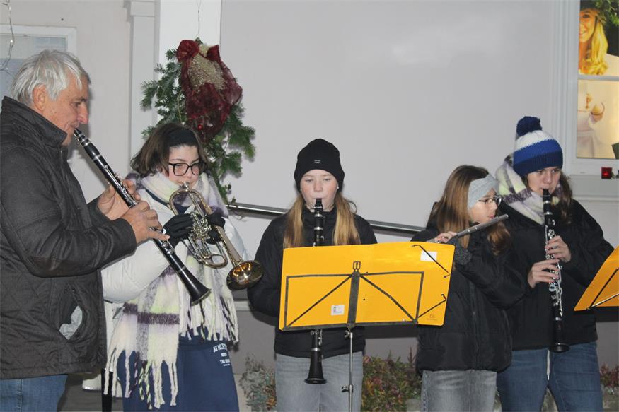 Gelungene Premiere für Piringsdorfer Adventmarkt