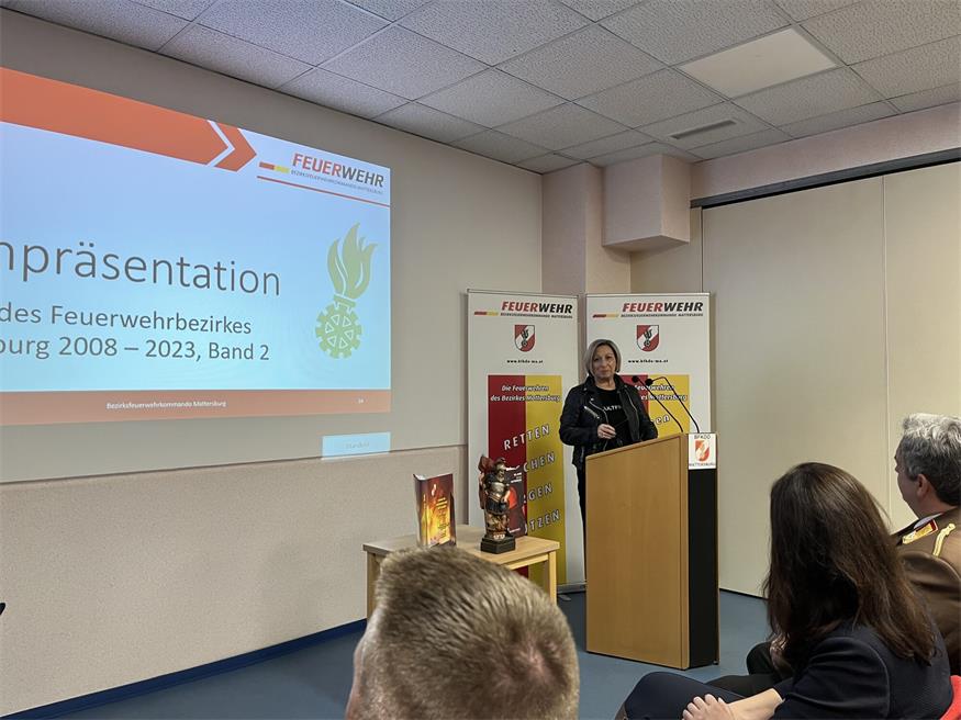 Bezirksfeuerwehr Mattersburg lud zur Buchpräsentation
