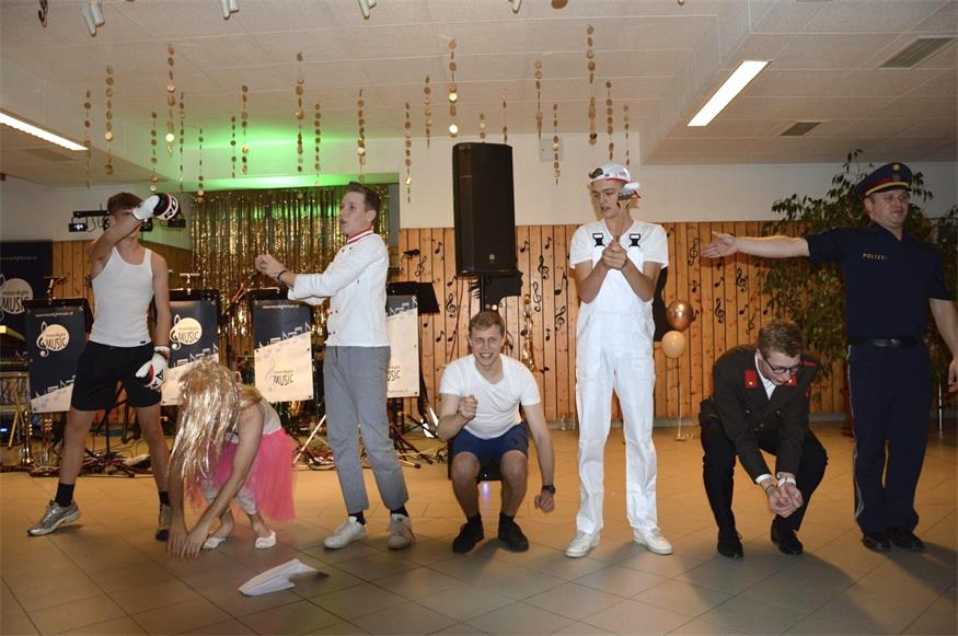 Alles Walzer: Großhöflein startete musikalisch in die Ballsaison