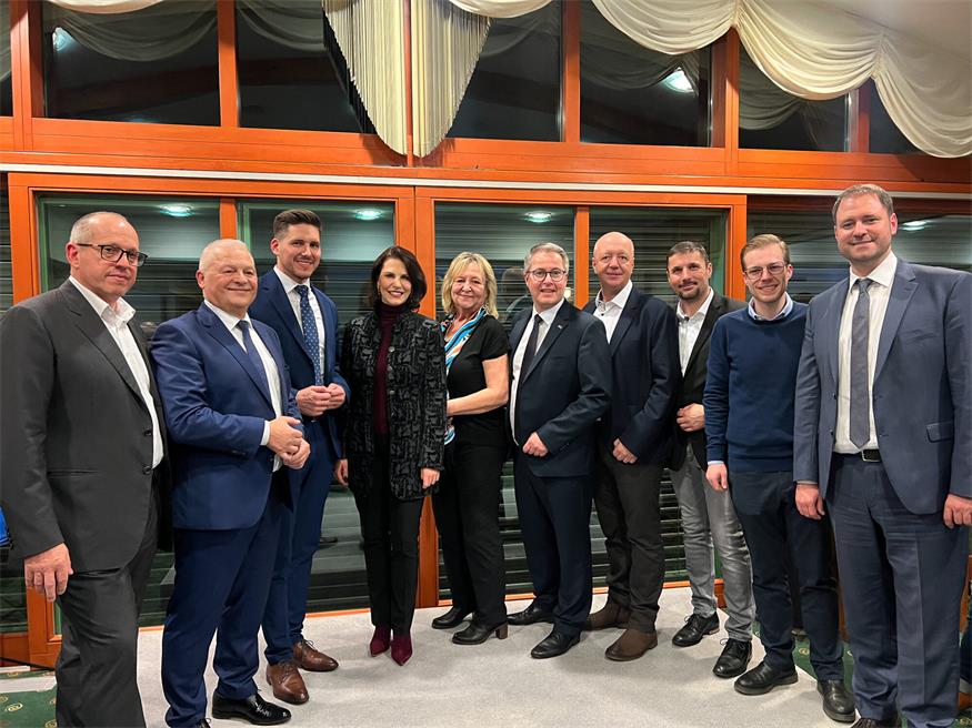Bezirk Neusiedl: ÖVP Neujahrsempfang mit Ministerin Edtstadler