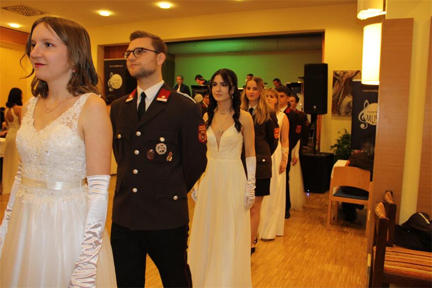 Mittelburgenlands Feuerwehren im Tanzeinsatz