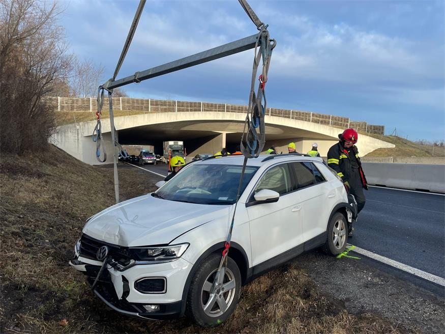 Karambolage auf der S4 forderte drei Verletzte