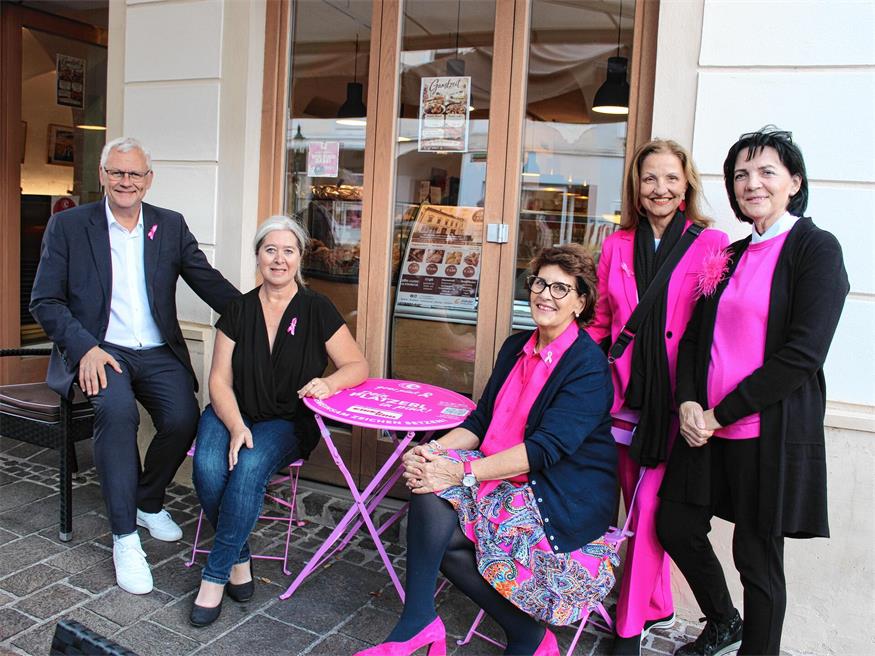 Auch die BVZ trägt Pink: Mit prominenter Unterstützung unterwegs