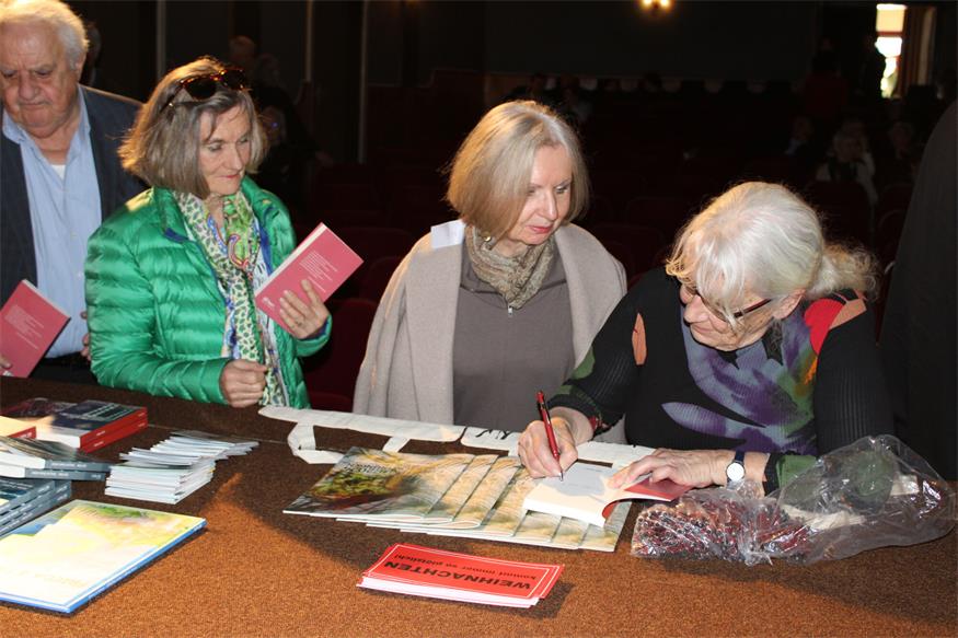 Jutta Treiber servierte literarische „Hausmannskost“