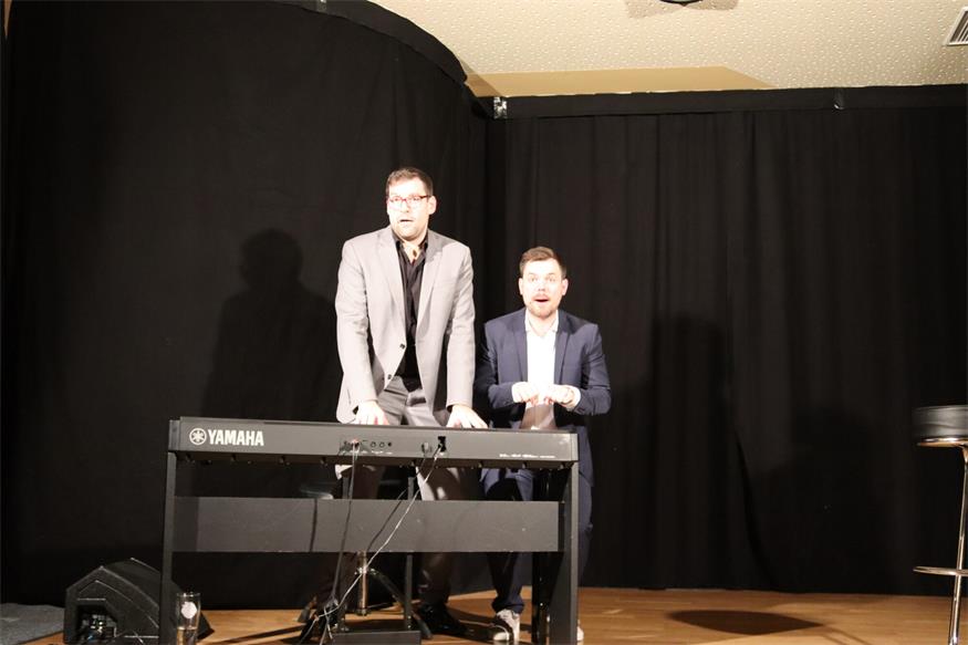 „Bauchgefühl“ mit Flo und Wisch in Oberpetersdorf
