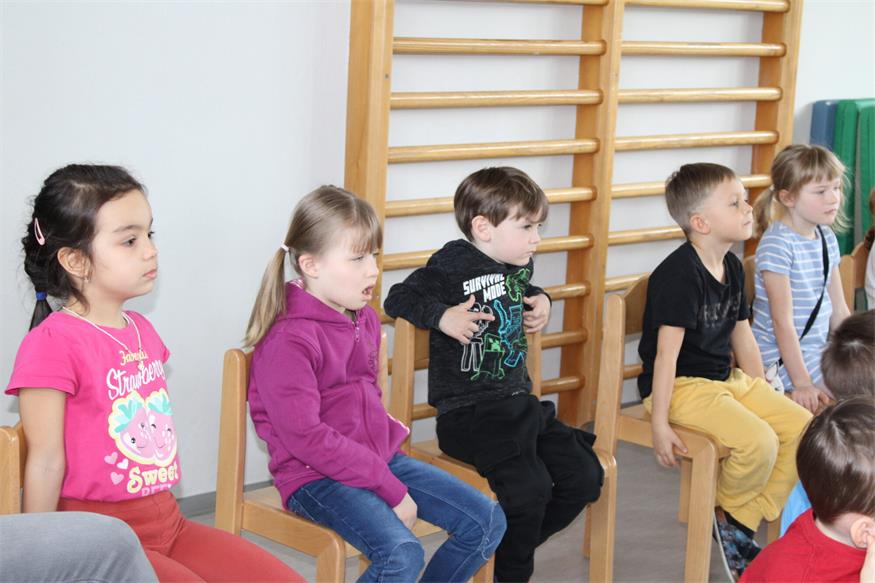 Erstes Kinderbuch auf die Straße gebracht