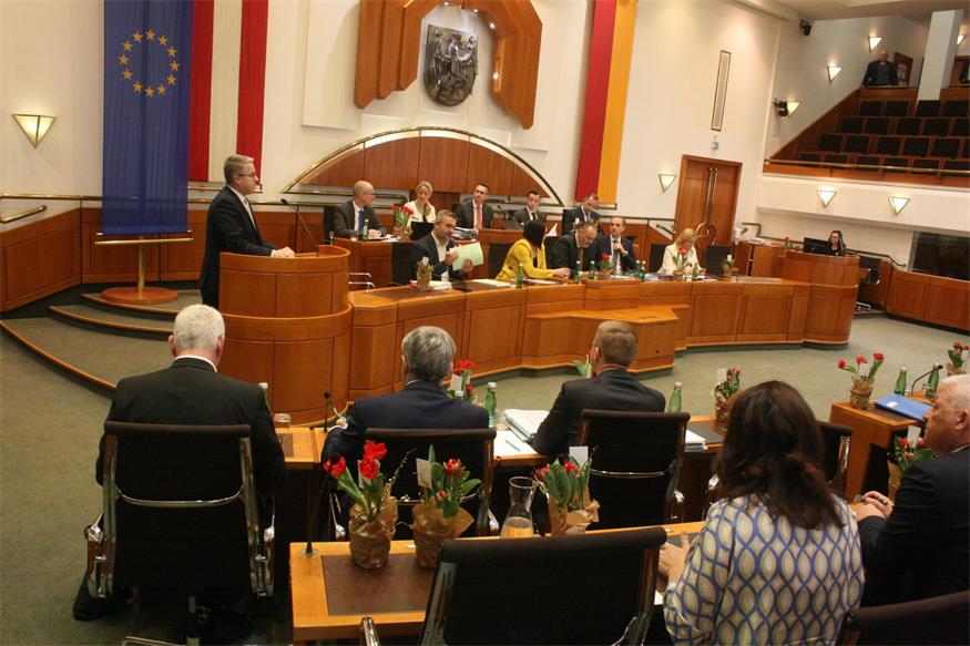 „Klinik-Gesetz“ dominiert auch die Landtagssitzung