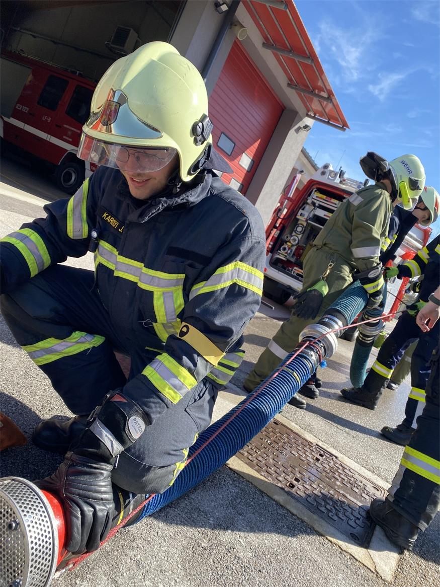 Erfolgreicher Praxistag für Neo-Floriani an Feuerwehrschule Eisenstadt