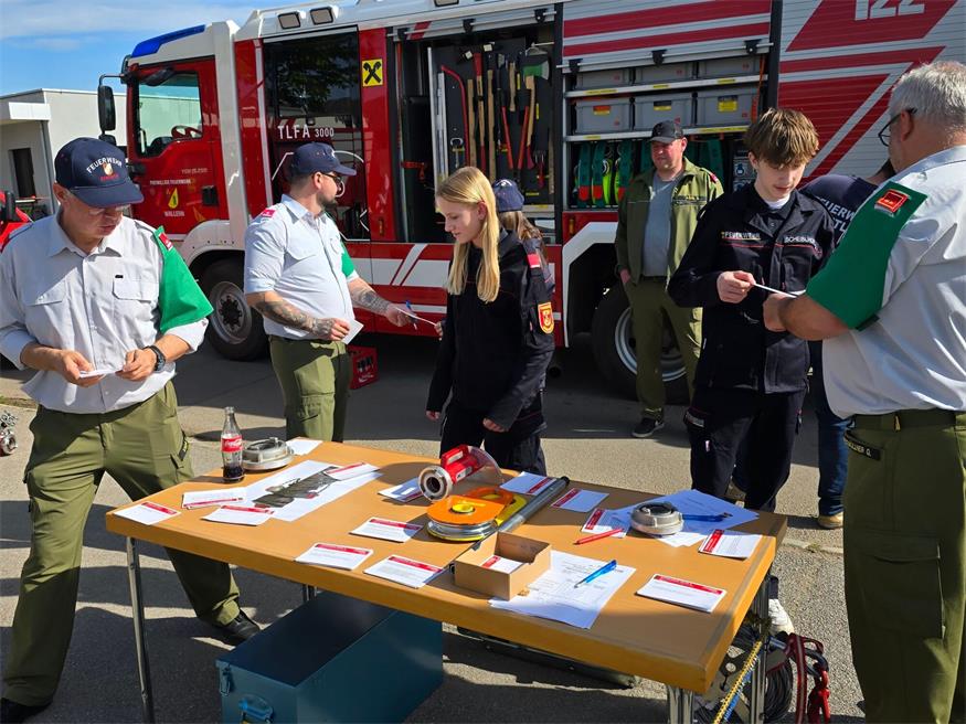 300 junge Florianis aus dem Neusiedler Bezirk beim Wissenstest