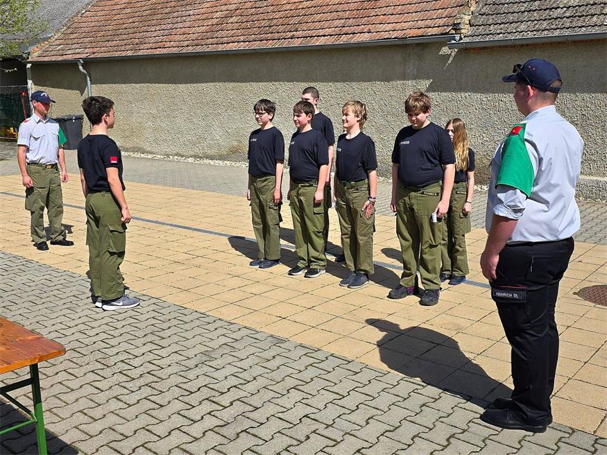 300 junge Florianis aus dem Neusiedler Bezirk beim Wissenstest