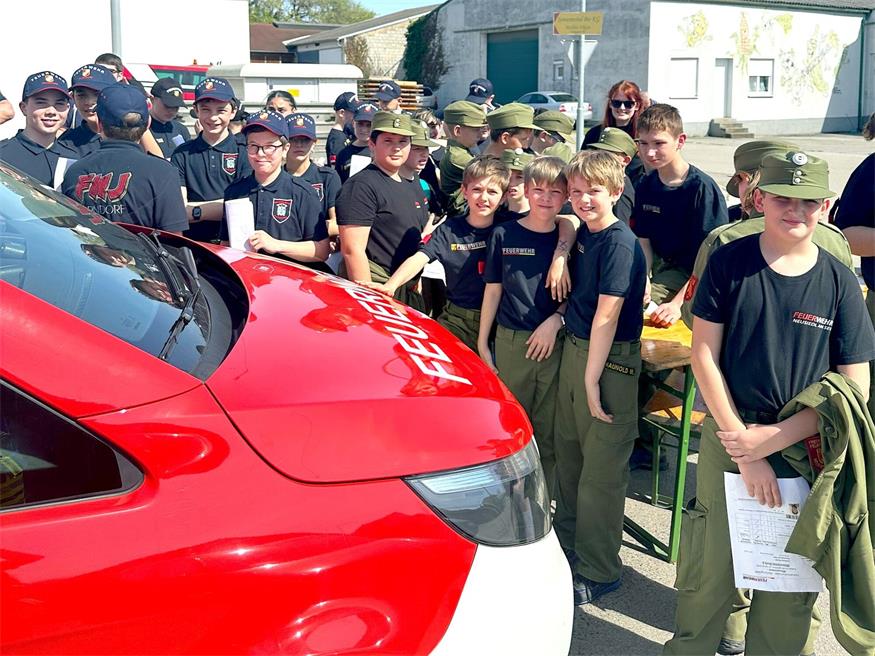 300 junge Florianis aus dem Neusiedler Bezirk beim Wissenstest