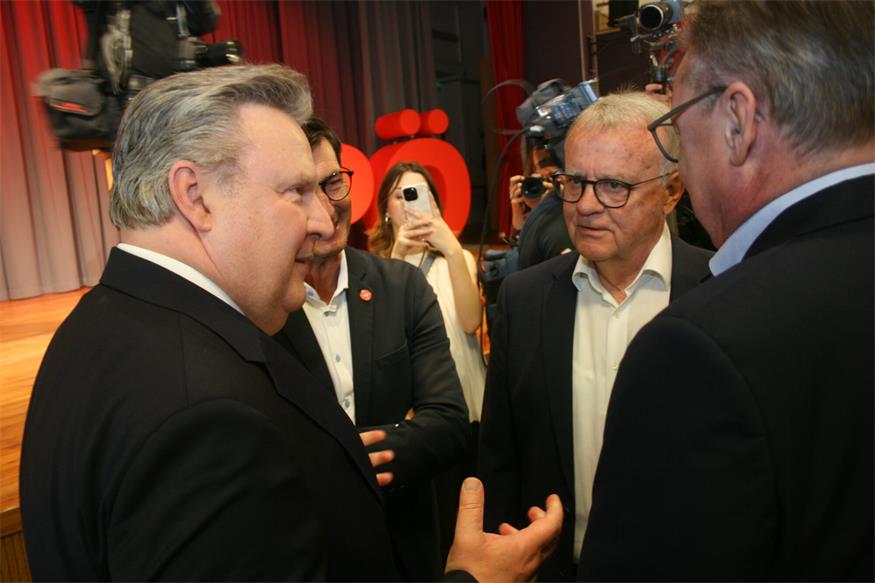 Die SPÖ-Prominenz feierte in Neudörfl mit eindringlichen Reden