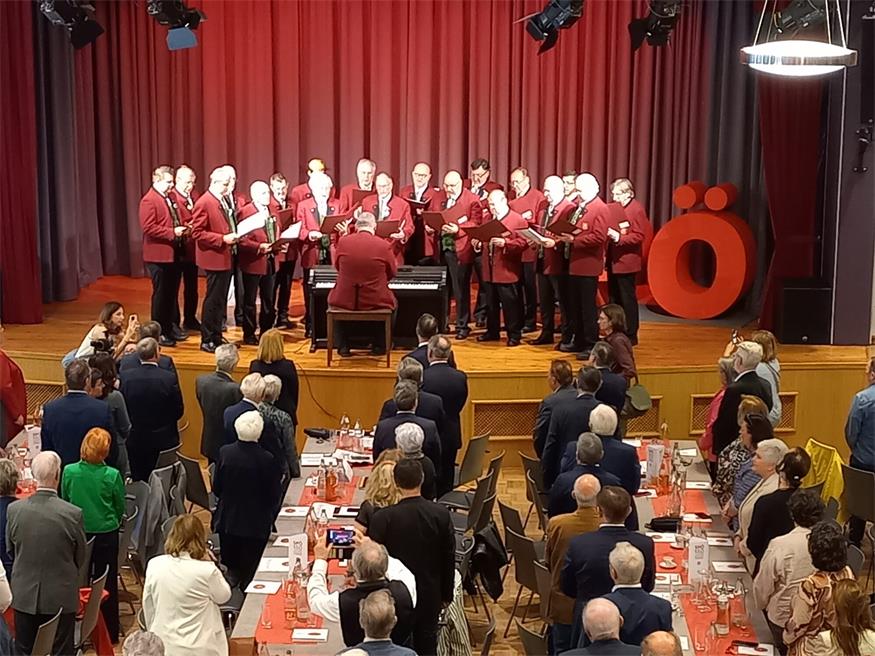 Die SPÖ-Prominenz feierte in Neudörfl mit eindringlichen Reden