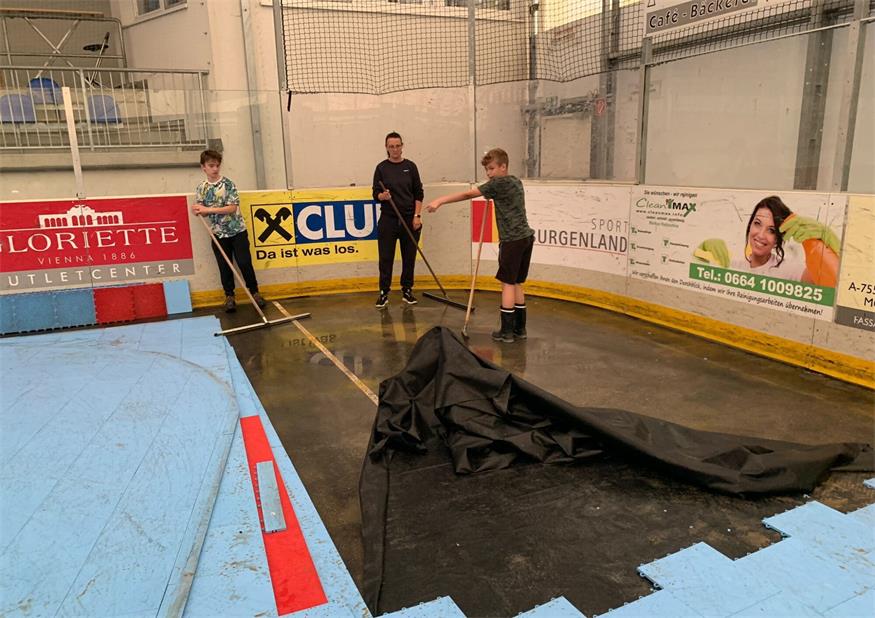 Tigers-Halle stand unter Wasser