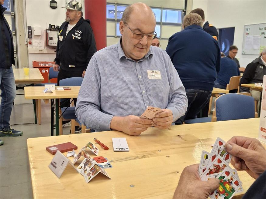 Erfolgreicher Auftakt für das große BVZ Schnopsn-Turnier