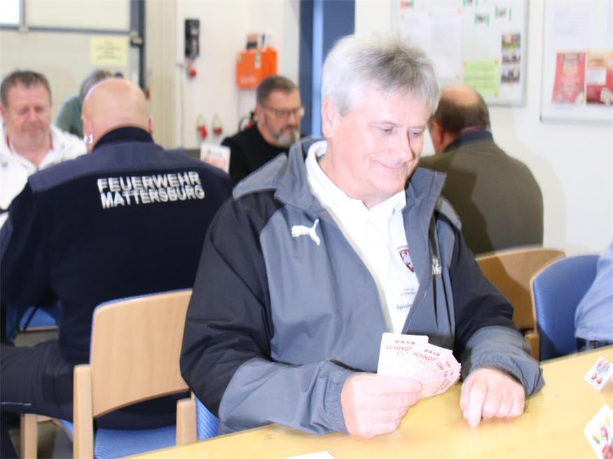 Erfolgreicher Auftakt für das große BVZ Schnopsn-Turnier
