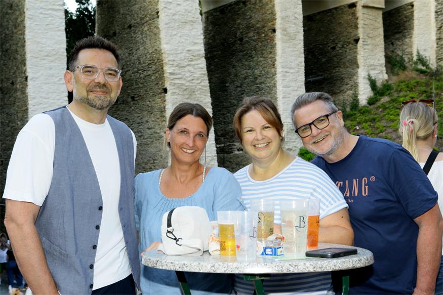 Musik, Stimmung und eine volle Burgarena