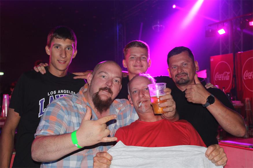 Sommer Wiesn: DJ „KXXMA“ und Co. ließen Party-Herzen höher schlagen